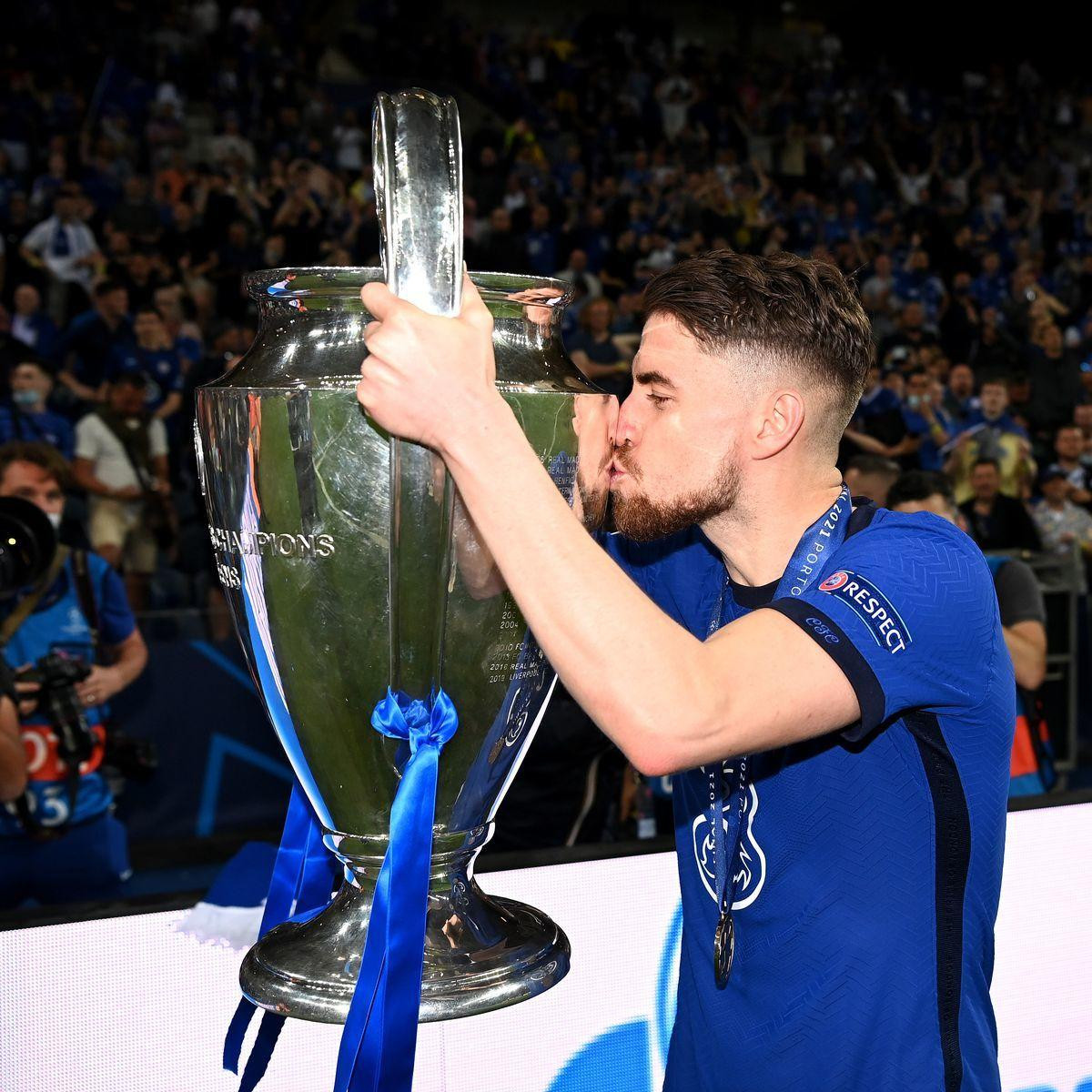 Jorginho có Champions League và EURO trong cùng một năm Jorginho có Champions League và EURO trong cùng một năm