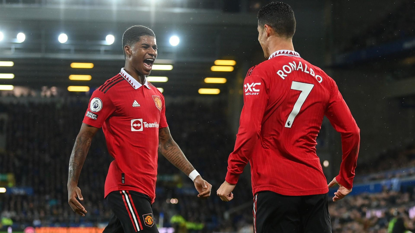 Rashford tỏ ra khá bực bội vì Ronaldo Rashford tỏ ra khá bực bội vì Ronaldo