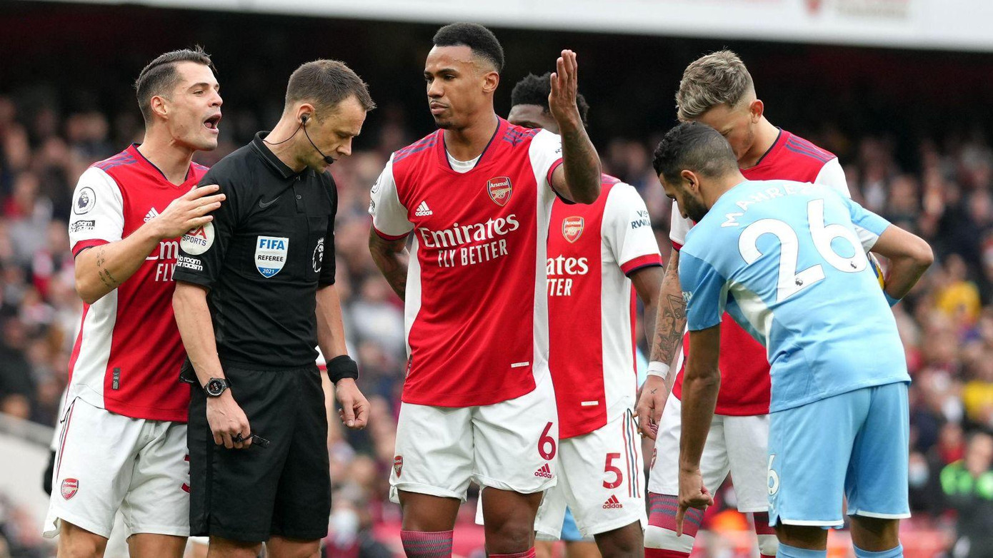 Arsenal dần ghi bàn khó khăn hơn Arsenal dần ghi bàn khó khăn hơn