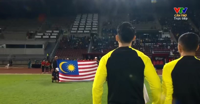 Bán kết AFF Cup: Hạ Hổ Malaya 3-0, Thái Lan hẹn gặp Việt Nam ở chung kết ảnh 9 Bán kết AFF Cup: Hạ Hổ Malaya 3-0, Thái Lan hẹn gặp Việt Nam ở chung kết ảnh 9