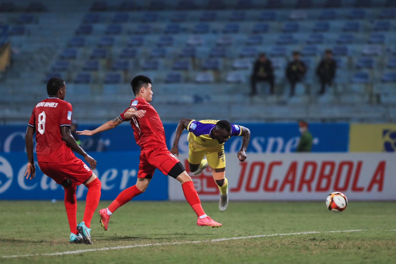 4 trận vừa qua Hà Nội FC mới thắng 1 4 trận vừa qua Hà Nội FC mới thắng 1