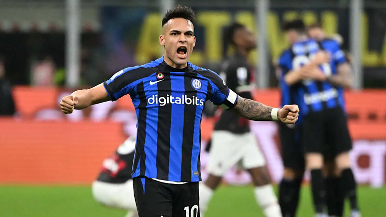 Inter đang dẫn đầu Serie A Inter đang dẫn đầu Serie A