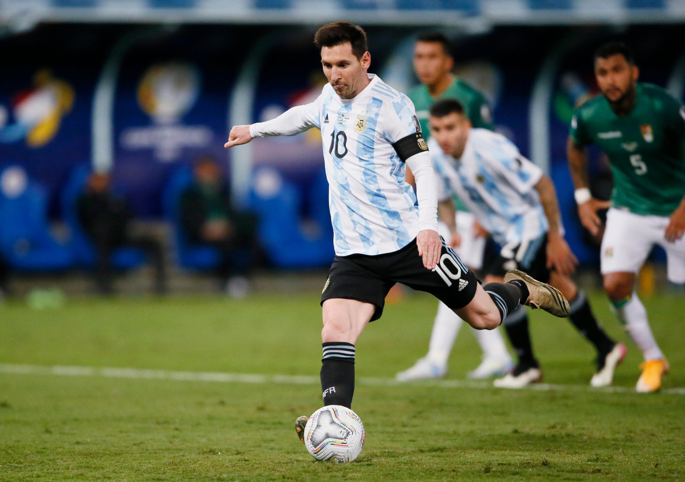 Messi và Argentina từng gặp Mexico và thắng 4-0 hồi 2019