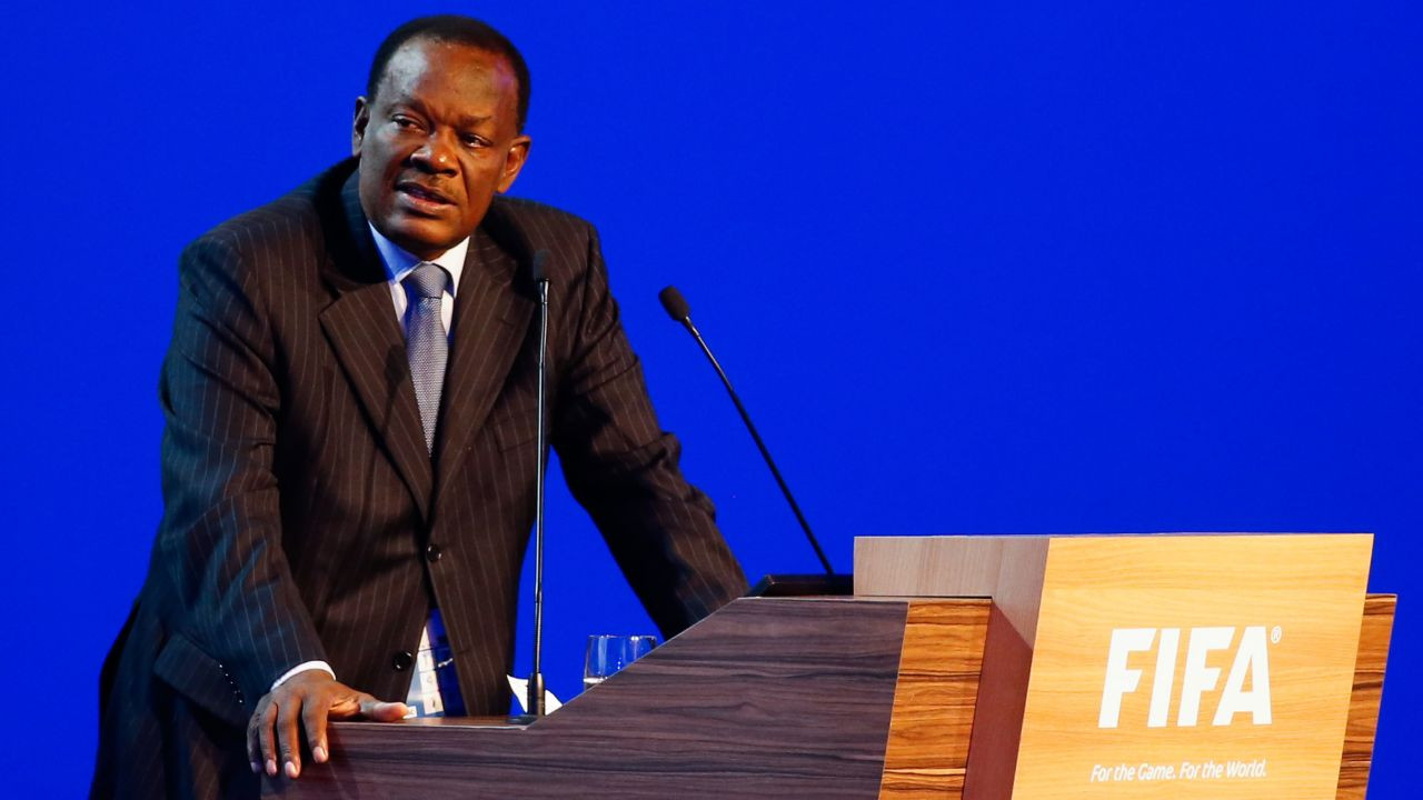 Ông Yves Jean-Bart từng bị cáo buộc cưỡng hiếp các cầu thủ nữ Haiti