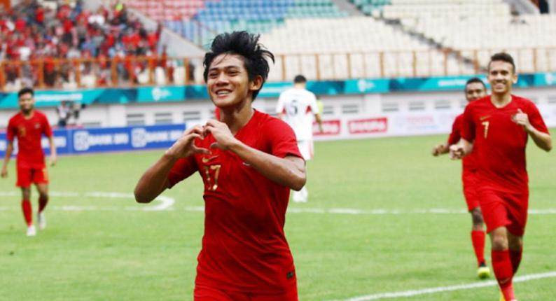 Firza Andika trong màu áo ĐT Indonesia Firza Andika trong màu áo ĐT Indonesia