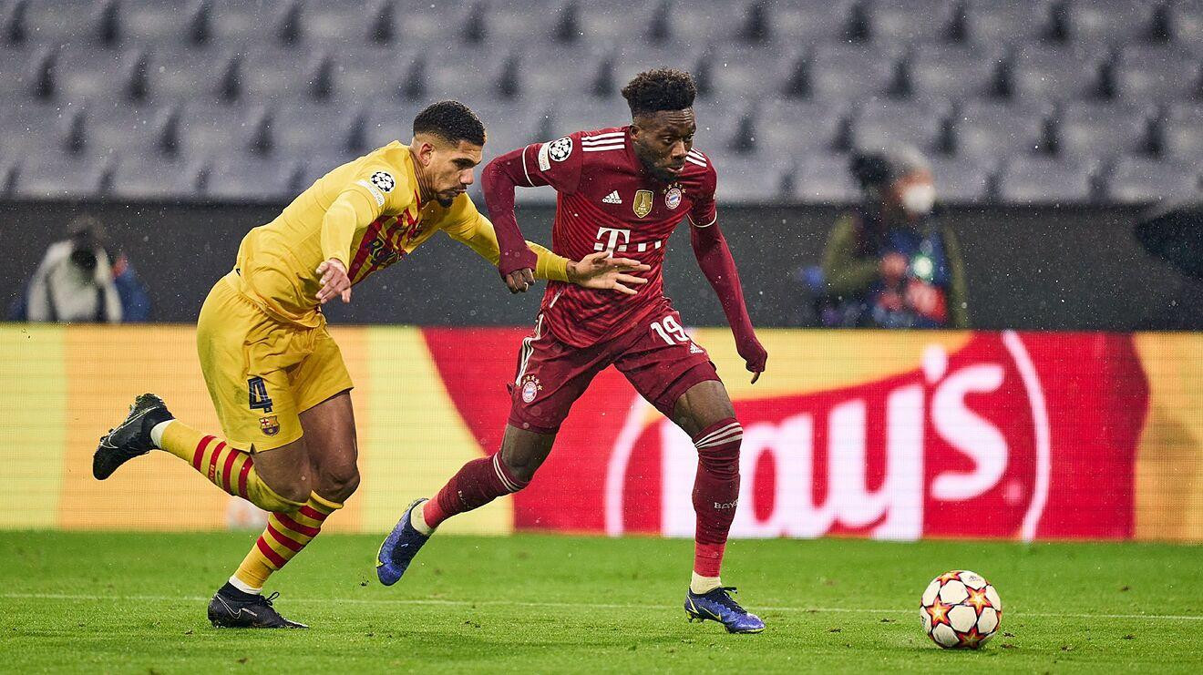 Davies là &quot;mũi khoan&quot; nguy hiểm nhất của Bayern bên cánh trái