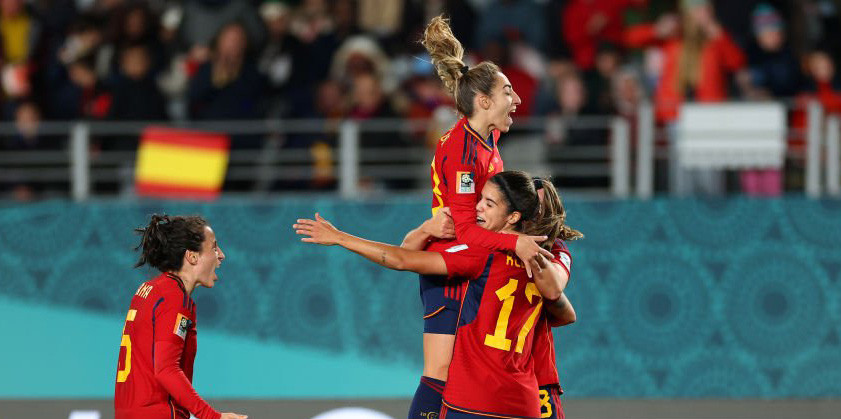 Đánh bại Zambia 5-0, Tây Ban Nha vượt lên dẫn đầu bảng C ảnh 28 Đánh bại Zambia 5-0, Tây Ban Nha vượt lên dẫn đầu bảng C ảnh 28