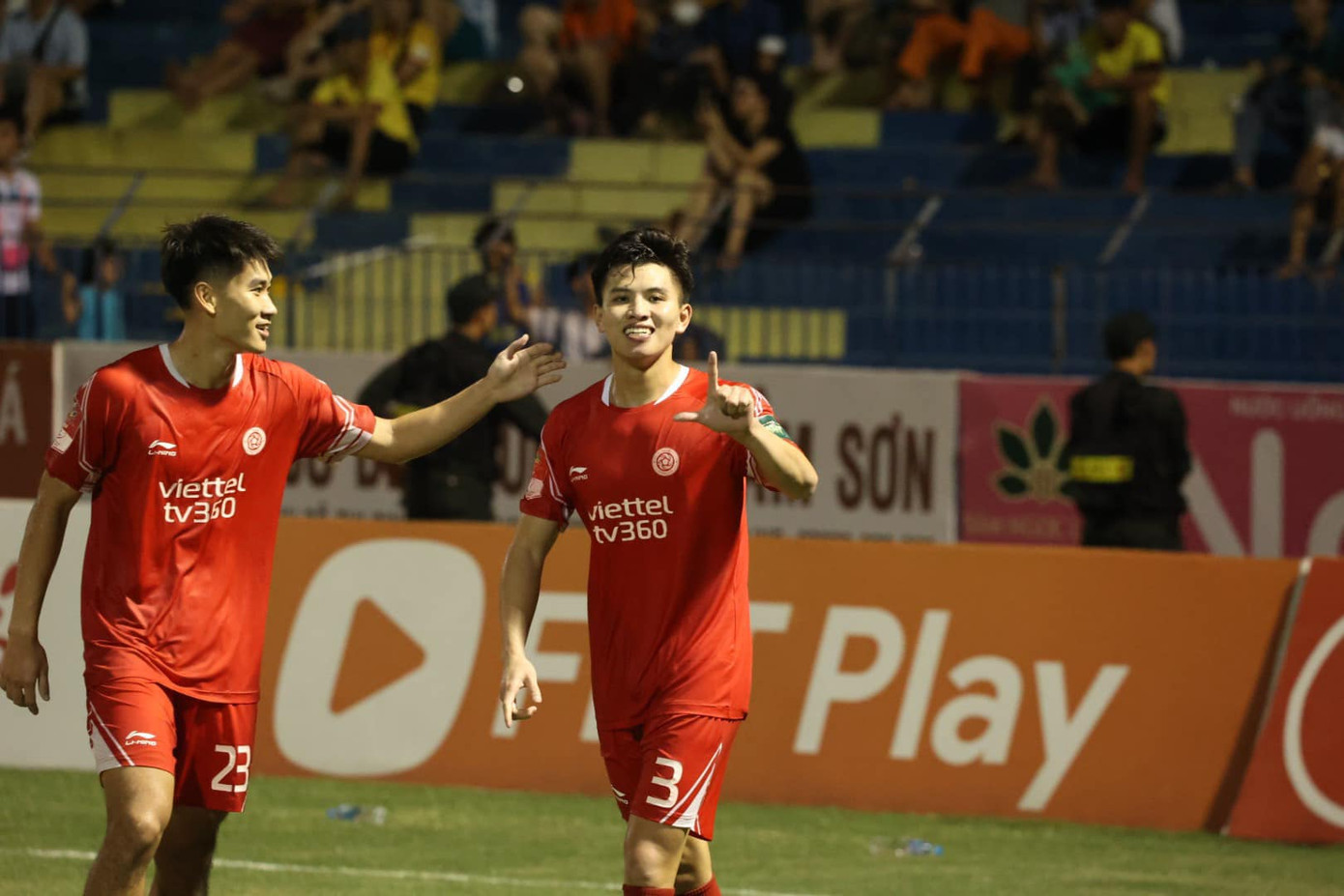 Viettel giành chiến thắng nhọc nhằn để chấm dứt 4 trận toàn hòa và thua