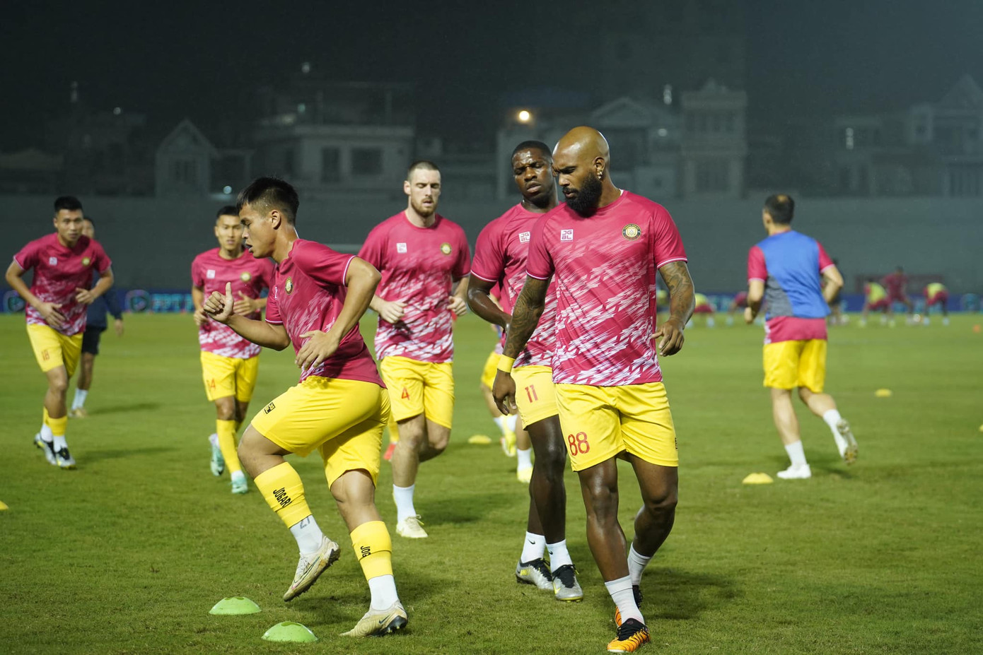 Hải Phòng cắt mạch 8 trận không thắng tại Night Wolf V-League ảnh 4 Hải Phòng cắt mạch 8 trận không thắng tại Night Wolf V-League ảnh 4