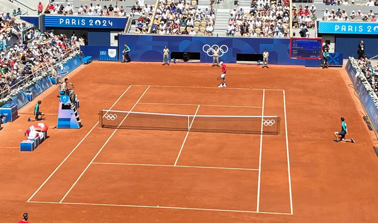 Trận đấu giữa hai tay vợt đã diễn ra với thế trận một chiều