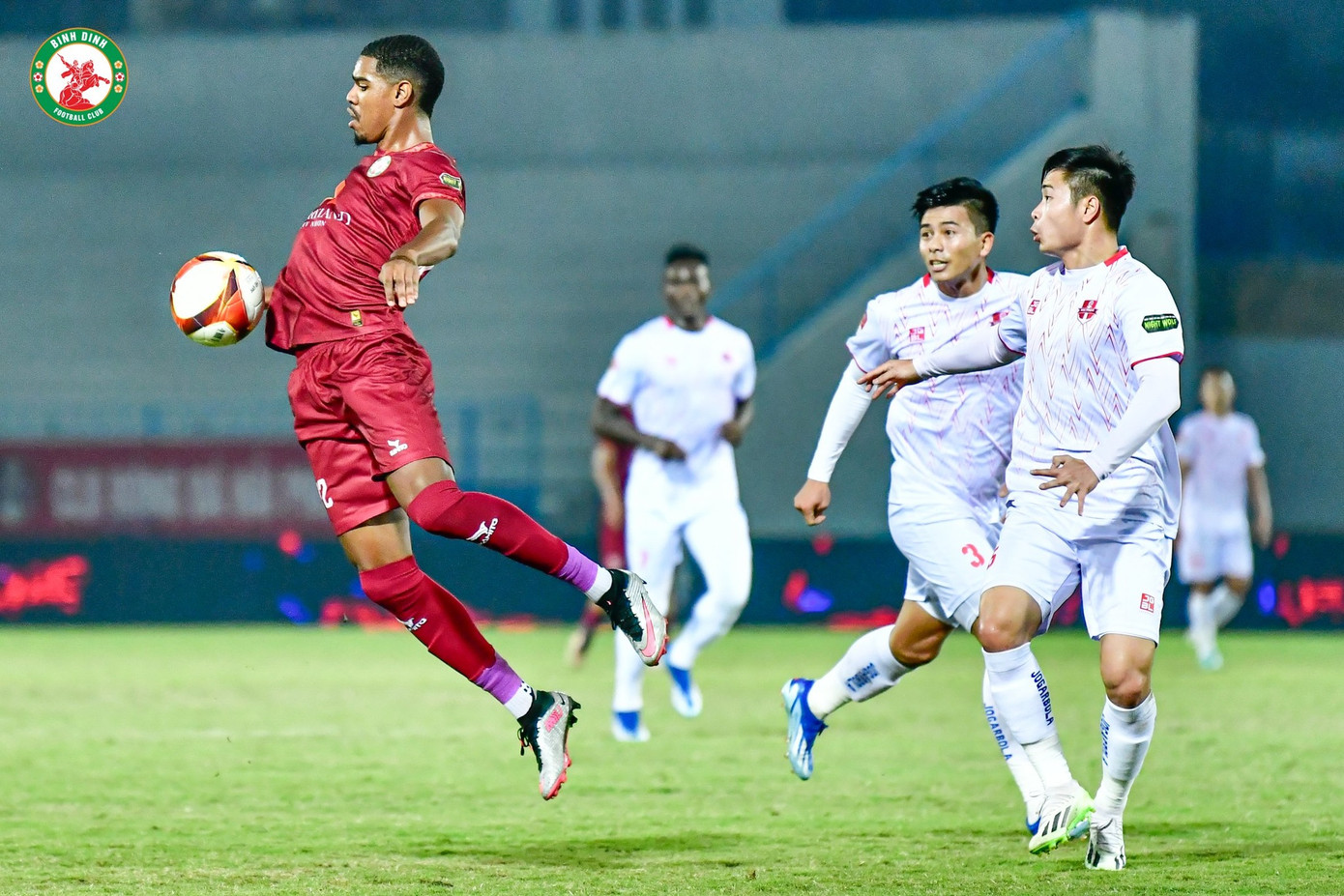 Chiến đấu kiên cường, Bình Định quật ngã Hải Phòng ngay ở đất Cảng ảnh 11