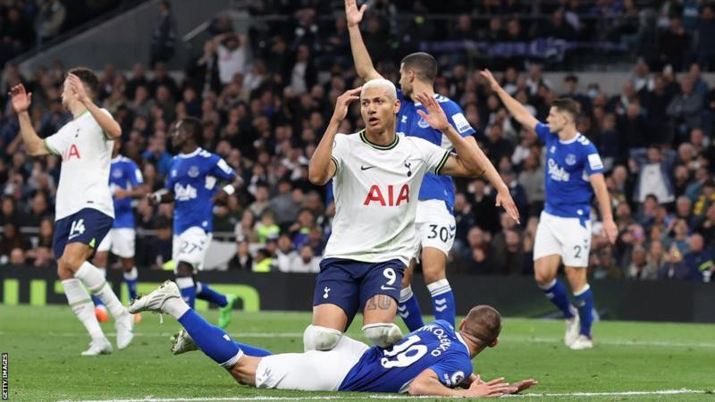 Richarlison đang cần một màn tỏa sáng để lấy đà cho World Cup Richarlison đang cần một màn tỏa sáng để lấy đà cho World Cup
