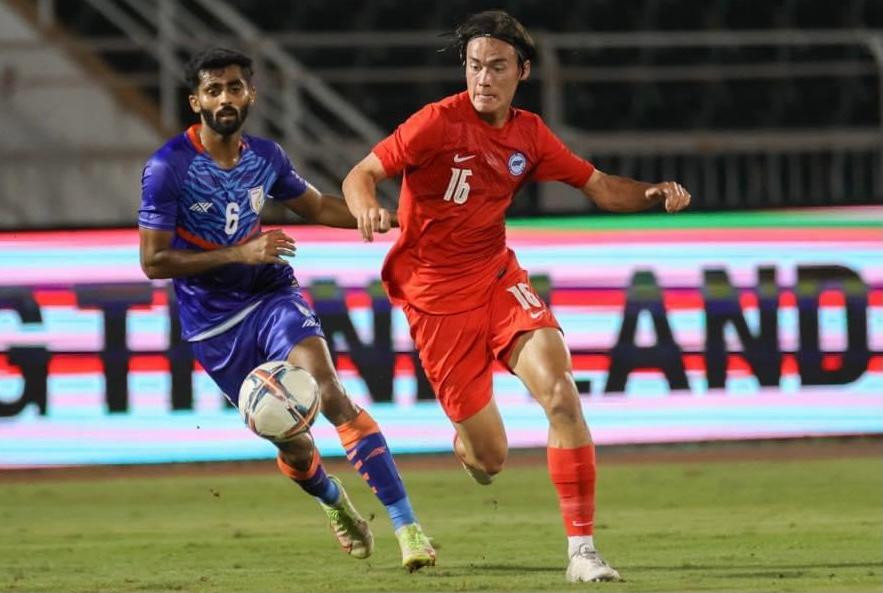 Singapore vất vả giành được trận hòa với Ấn Độ Singapore vất vả giành được trận hòa với Ấn Độ