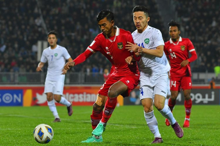 Indonesia hòa Uzbekistan 0-0 và đứng thứ 3 bảng A với 4 điểm