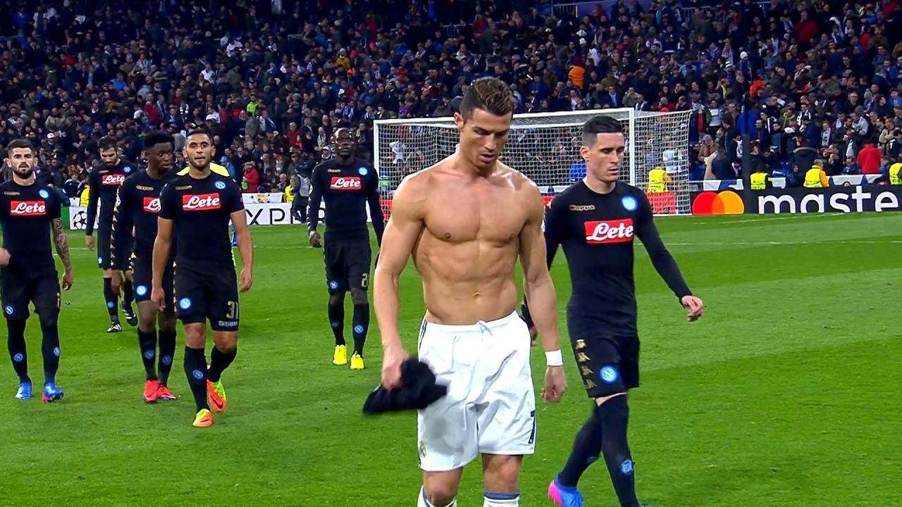 Ronaldo đang được liên hệ với Napoli