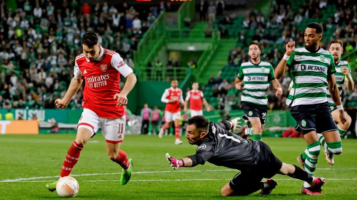 Arsenal không thể áp đảo Sporting Lisbon về số cơ hội Arsenal không thể áp đảo Sporting Lisbon về số cơ hội