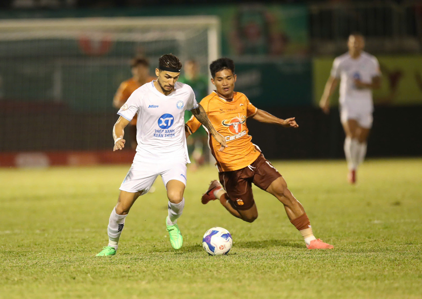 Hendrio sẽ tỏa sáng để đưa đội nhà tới chiến thắng?