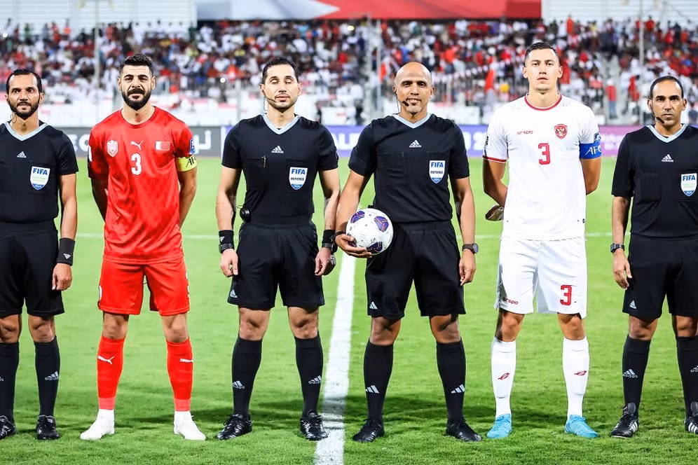 Trọng tài Al Kaf và Bahrain đang chịu cơn thịnh nộ từ phía Indonesia