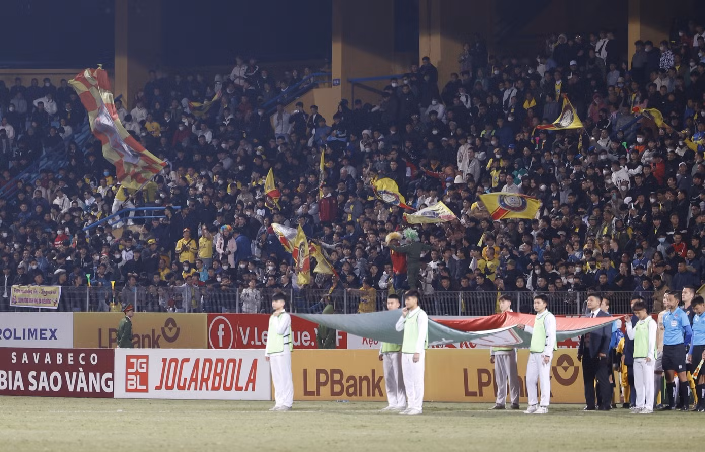  Thắng Thanh Hoá, CAHN trở lại cuộc đua vô địch V-League ảnh 5