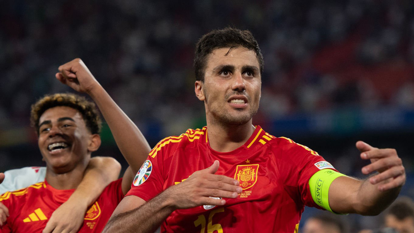 Theo ông Nadal, vị trí của Rodri ảnh hưởng tiên quyết đến lối chơi của Tây Ban Nha