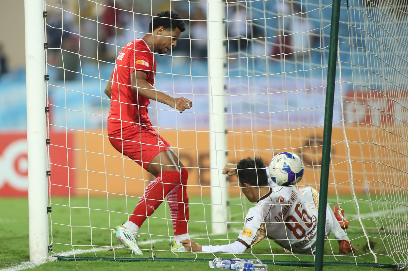 Đánh bại HAGL, Thể Công Viettel phả hơi nóng vào cuộc đua vô địch ảnh 14