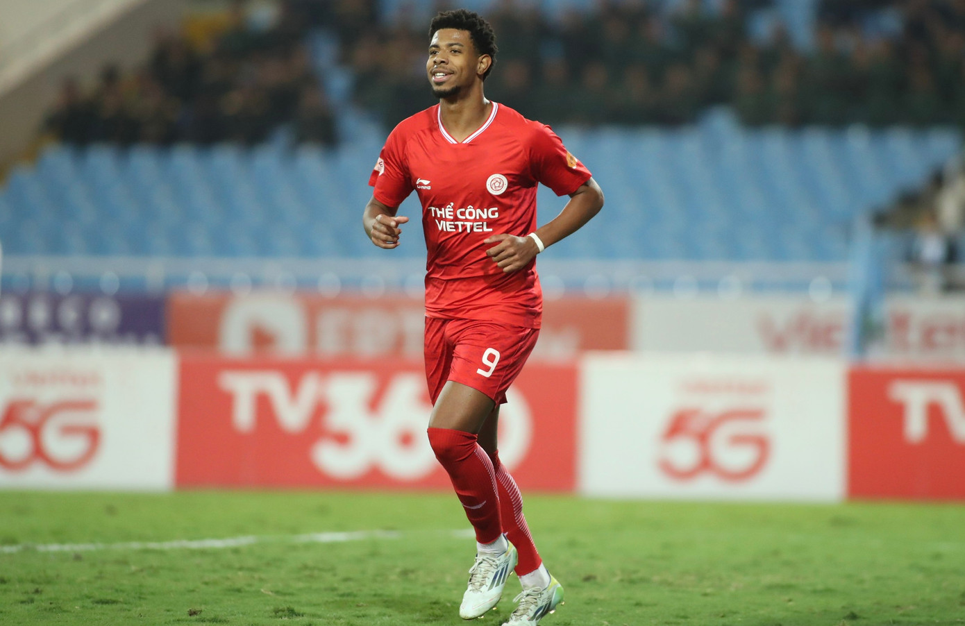 Đánh bại HAGL, Thể Công Viettel phả hơi nóng vào cuộc đua vô địch ảnh 19