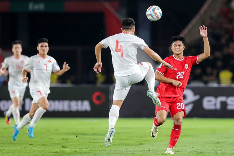 Hokky là thành viên của U23 cũng như ĐTQG Indonesia