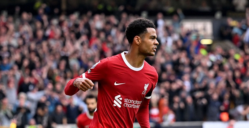 Liverpool ngược dòng đánh bại Wolves, tạm dẫn đầu bảng xếp hạng ảnh 14 Liverpool ngược dòng đánh bại Wolves, tạm dẫn đầu bảng xếp hạng ảnh 14