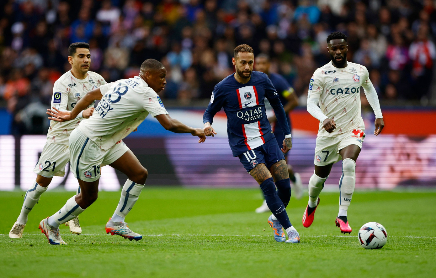 Neymar đang đối diện nguy cơ bị bán Neymar đang đối diện nguy cơ bị bán