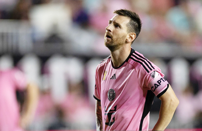 Messi ghi bàn nhưng có lý do thất vọng vì đội nhà không thắng Messi ghi bàn nhưng có lý do thất vọng vì đội nhà không thắng