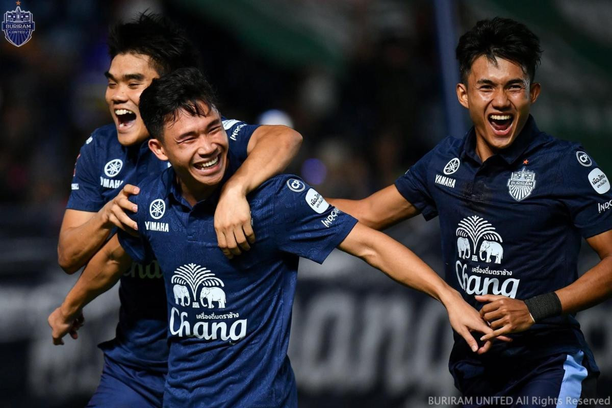 Buriram là CLB vô địch Thai League 2022/23