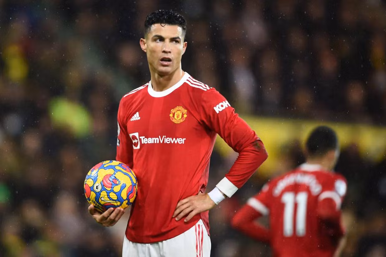 Ronaldo sẽ đối diện với thách thức thực sự dưới triều đại mới Ronaldo sẽ đối diện với thách thức thực sự dưới triều đại mới