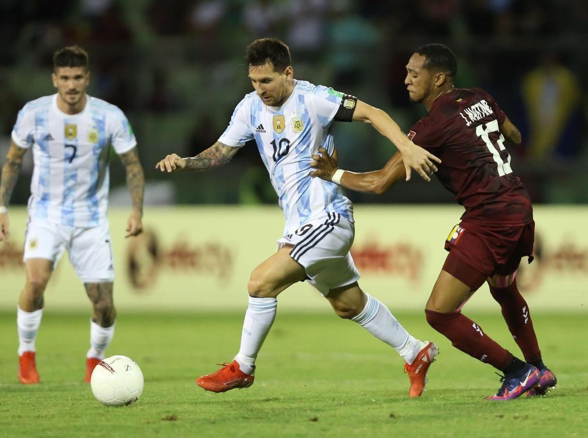 Messi sẽ có thêm 1 tuần để chuẩn bị cho World Cup Messi sẽ có thêm 1 tuần để chuẩn bị cho World Cup