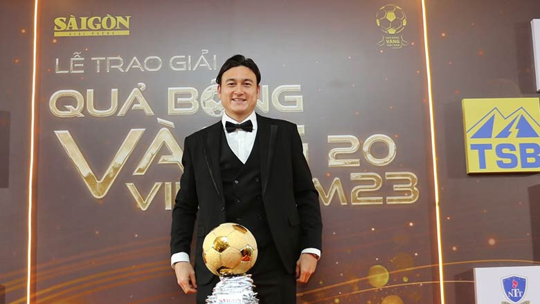 Văn Lâm và danh hiệu Quả bóng đồng 2023 Văn Lâm và danh hiệu Quả bóng đồng 2023