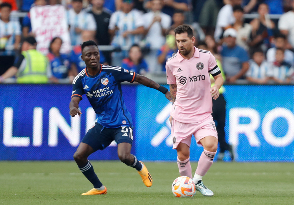 Messi kiến tạo nên cả hai bàn của Inter Miami trong 90 phút chính thức Messi kiến tạo nên cả hai bàn của Inter Miami trong 90 phút chính thức