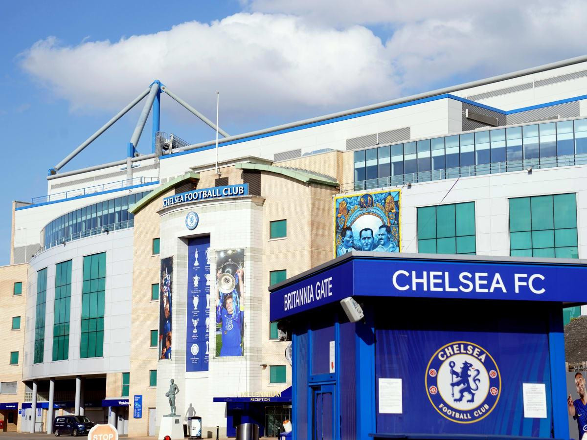 Quá trình chuyển chủ cho Chelsea vẫn chưa thể diễn ra suôn sẻ Quá trình chuyển chủ cho Chelsea vẫn chưa thể diễn ra suôn sẻ