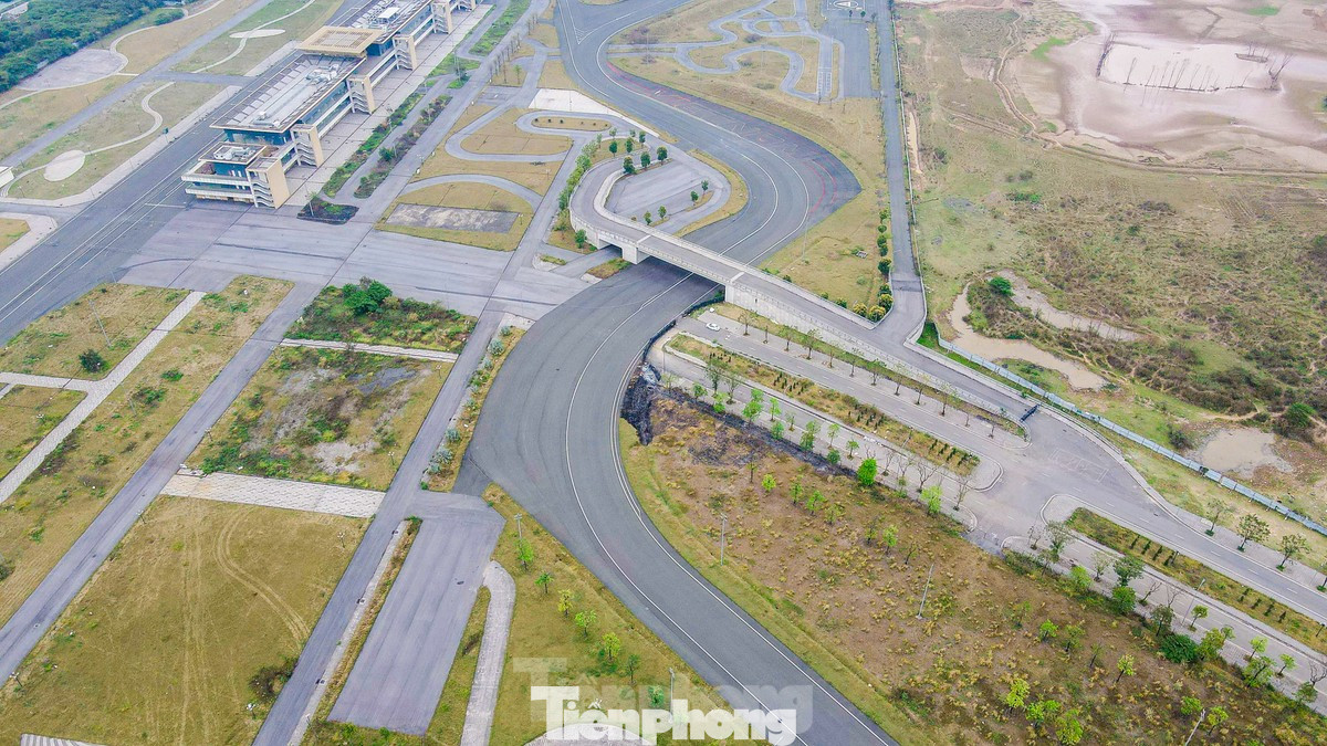 Cung đường F1 từng được hoàn thiện tại Việt Nam Cung đường F1 từng được hoàn thiện tại Việt Nam