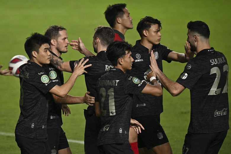 Buriam đang dồi dào lựa chọn nên khó cần Quang Hải Buriam đang dồi dào lựa chọn nên khó cần Quang Hải