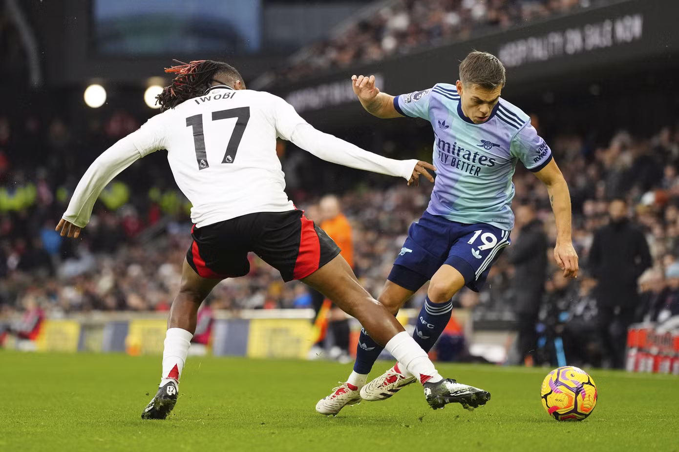 Arsenal bị chia điểm trên sân Fulham ảnh 15