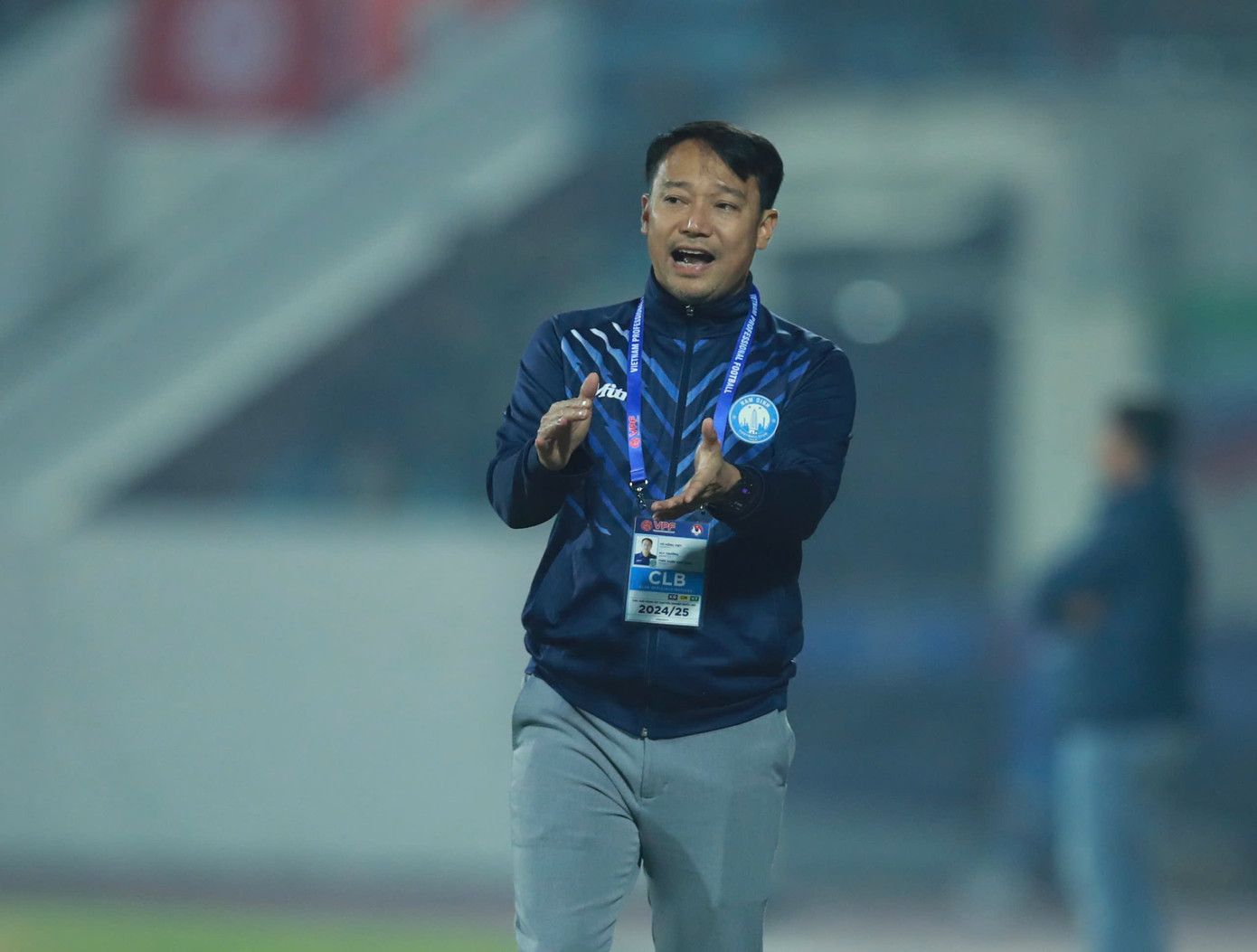 Giành chiến thắng tại Thiên Trường, Thể Công Viettel phả hơi nóng vào Thép Xanh Nam Định ảnh 10 Giành chiến thắng tại Thiên Trường, Thể Công Viettel phả hơi nóng vào Thép Xanh Nam Định ảnh 10