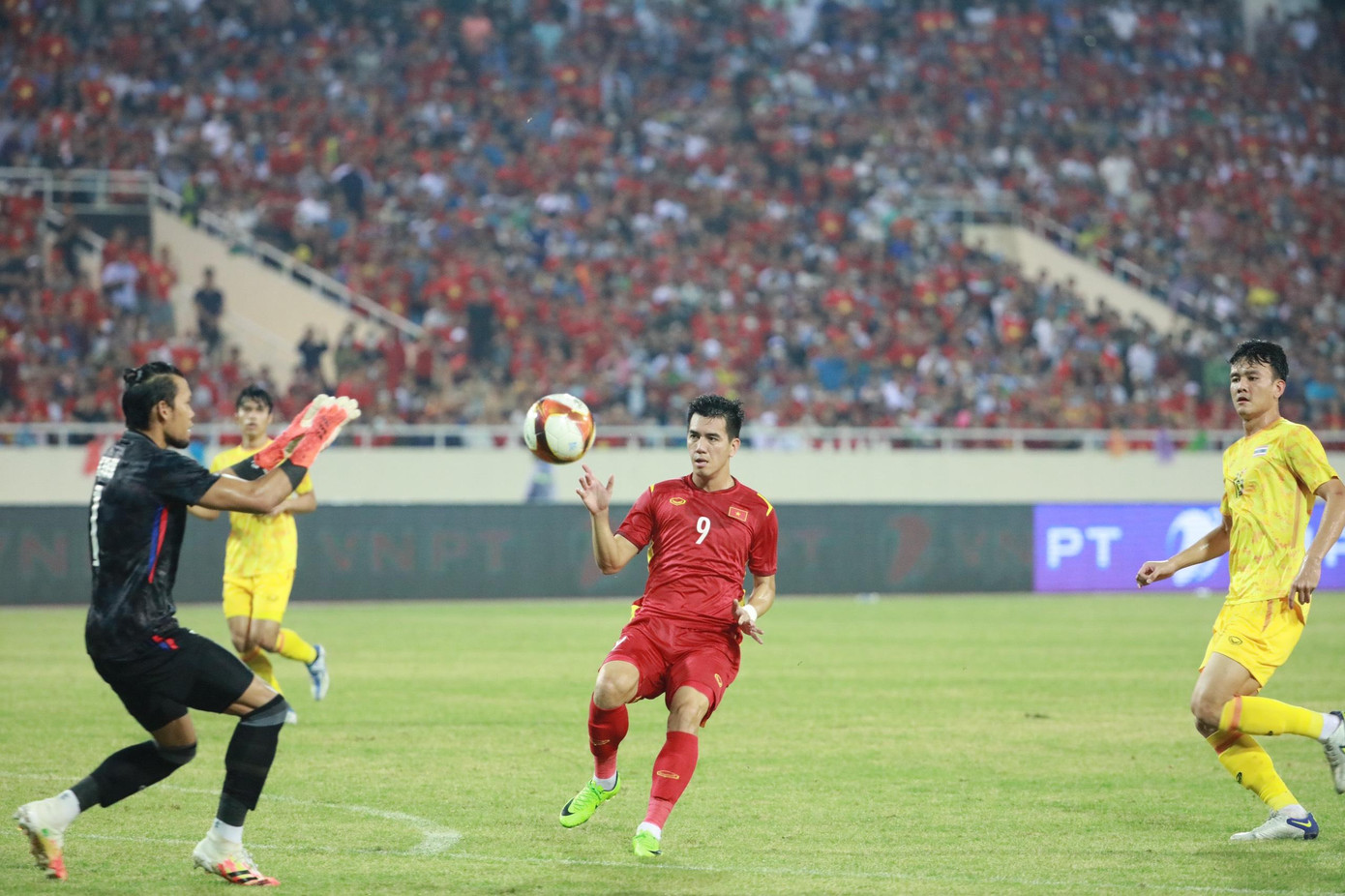 Bóng đá Việt Nam đã nâng tầm chính mình sau khi HLV Park xuất hiện