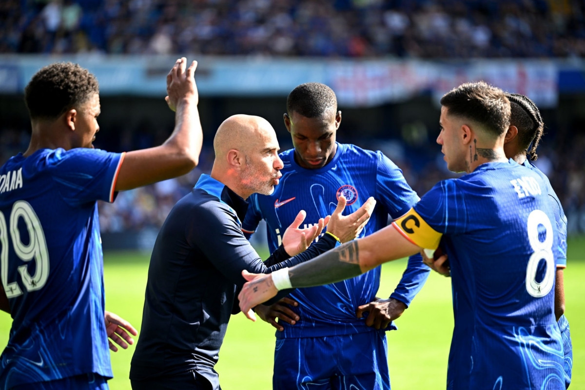 Chelsea có thói quen bắt nạt Tottenham