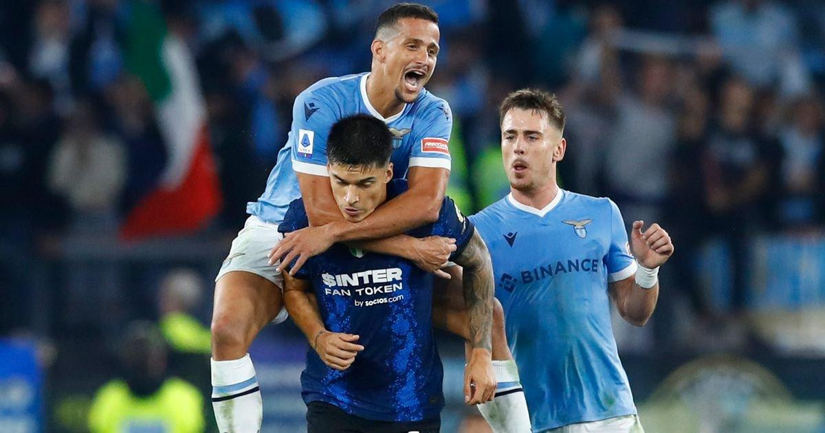 Pha ăn mừng vô duyên của Ramos