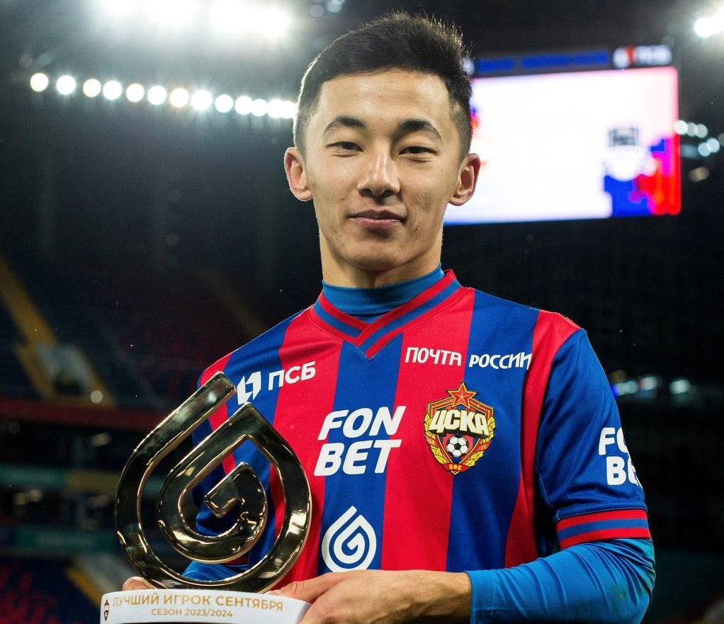 Fayzullaev là một cầu thủ nguy hiểm trong màu áo CSKA Moscow Fayzullaev là một cầu thủ nguy hiểm trong màu áo CSKA Moscow