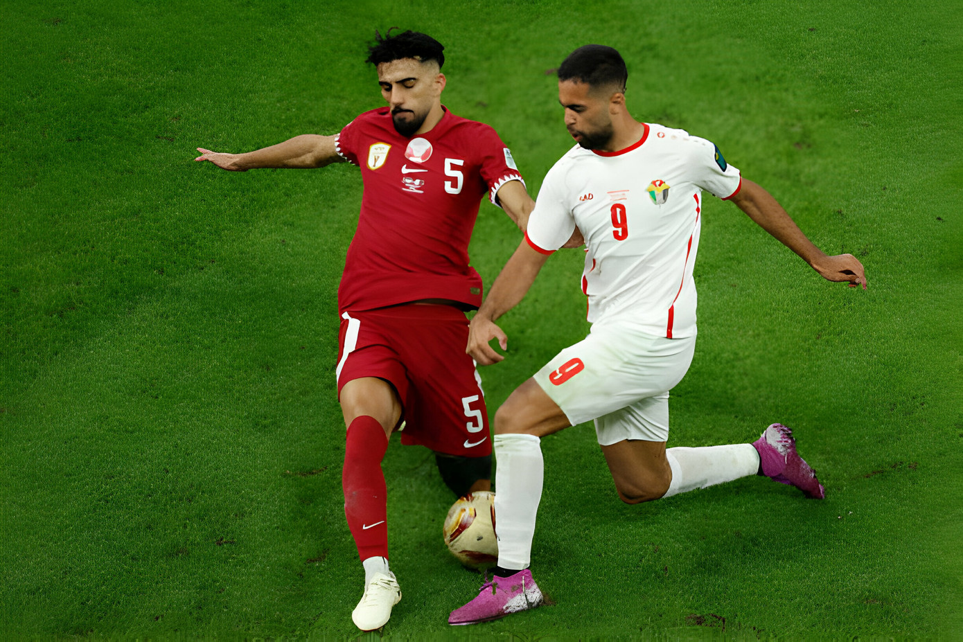 Qatar vô địch Asian Cup trên sân nhà nhờ 3 quả phạt 11m ảnh 20