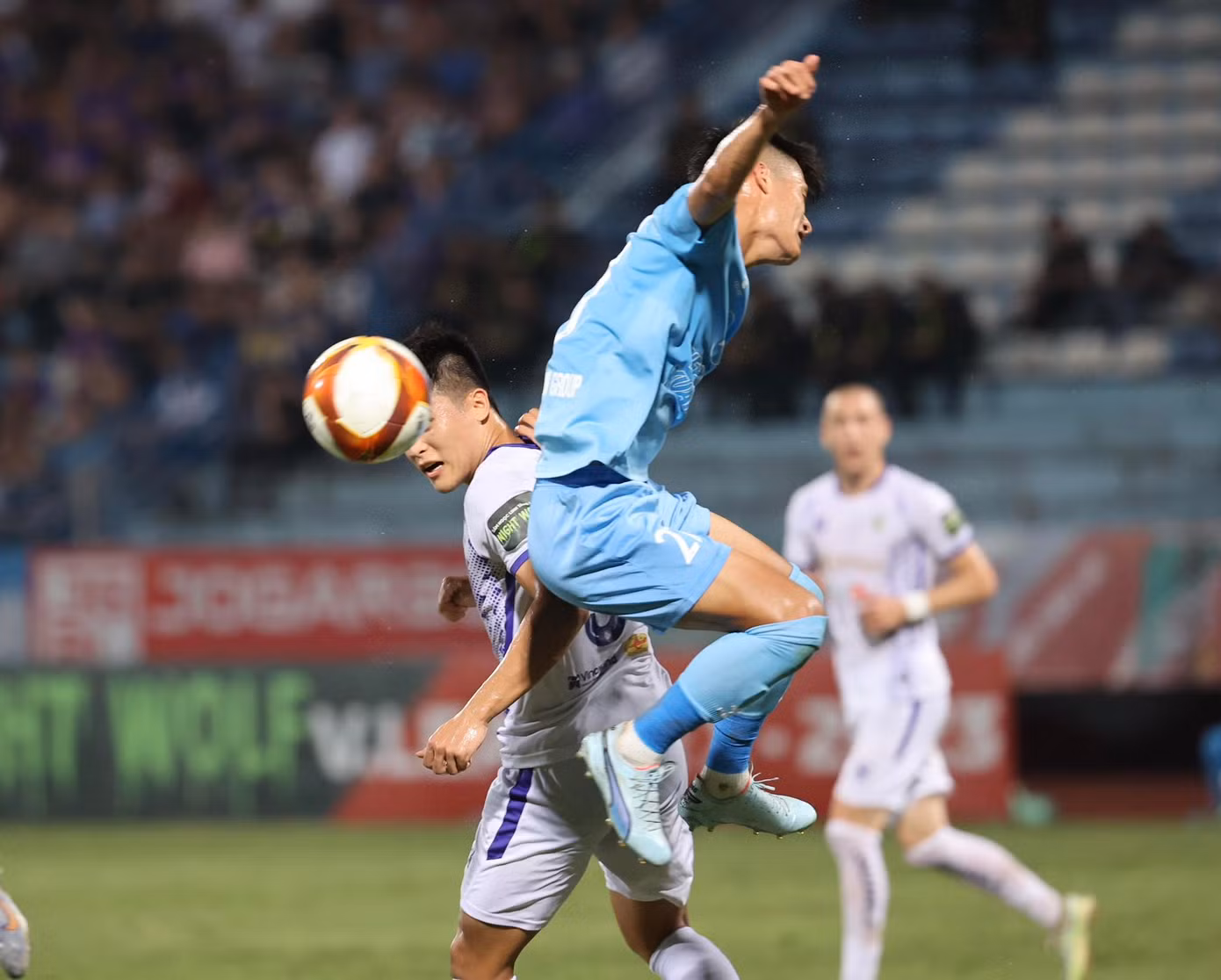 Vượt qua Nam Định 1-0, Hà Nội FC đánh chiếm ngôi đầu bảng ảnh 13