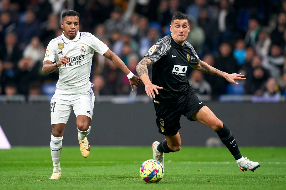 Elche không thể gây ra khó khăn cho Real