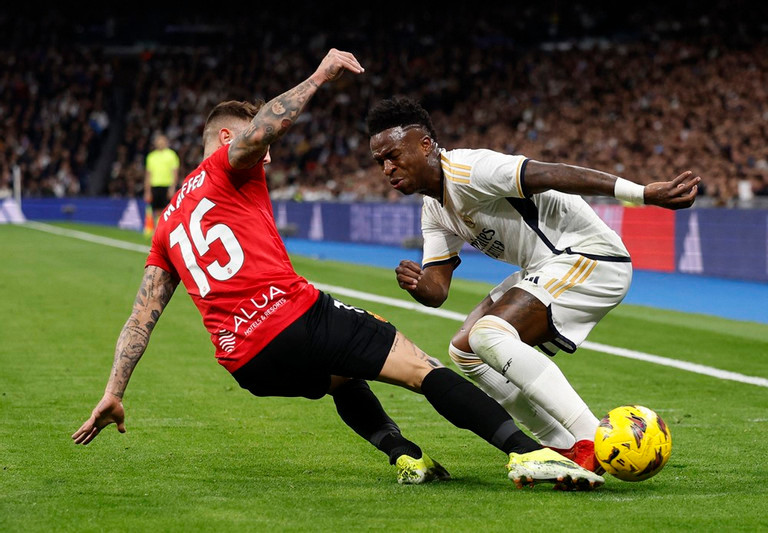 Vinicius không thường xuyên gây ra sóng gió cho hàng thủ Mallorca Vinicius không thường xuyên gây ra sóng gió cho hàng thủ Mallorca