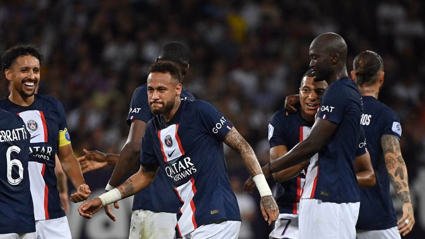 Neymar đã hưởng lợi từ sự xuất sắc của Messi