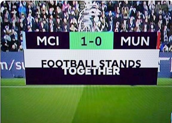 Đài Okko Sport phải xin lỗi vì bỏ sót việc che đi biểu ngữ "Football Stands Together" Đài Okko Sport phải xin lỗi vì bỏ sót việc che đi biểu ngữ "Football Stands Together"